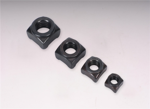 Ｑ369 Square weld nuts